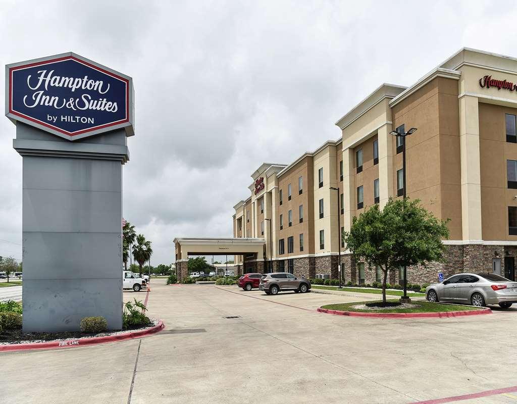 Hampton Inn & Suites Μπέι Σίτι Εξωτερικό φωτογραφία