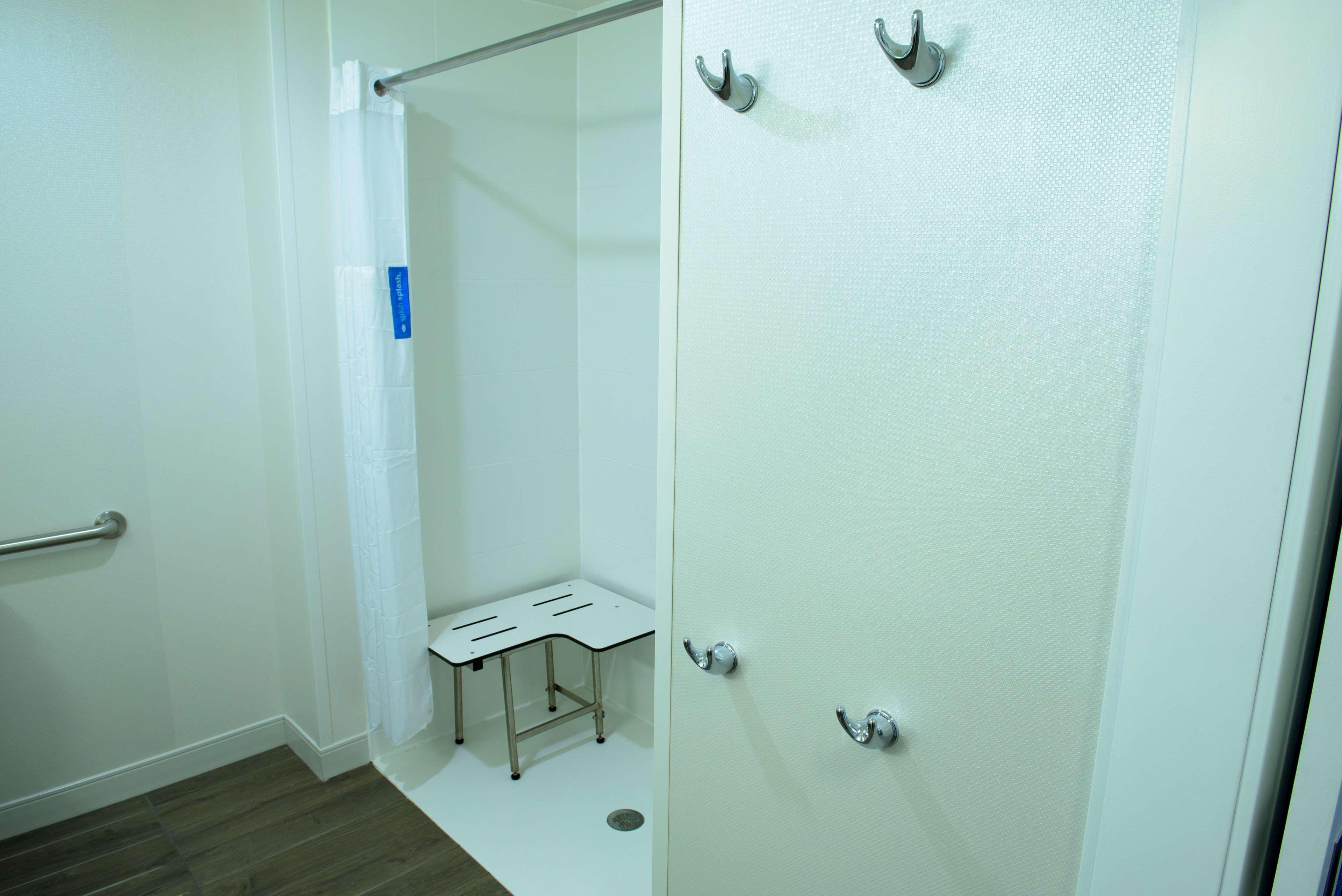 Hampton Inn & Suites Μπέι Σίτι Εξωτερικό φωτογραφία