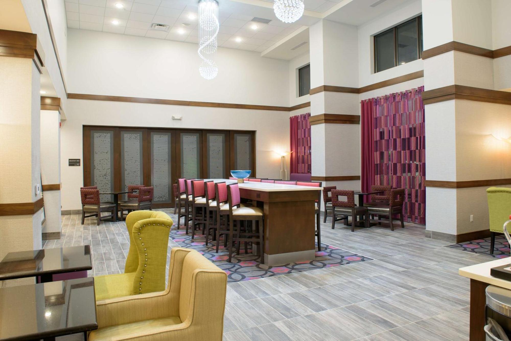 Hampton Inn & Suites Μπέι Σίτι Εξωτερικό φωτογραφία